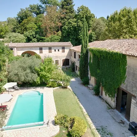 Domaine Du Mas Fontclaire - 28 Pers Holiday home Sommieres