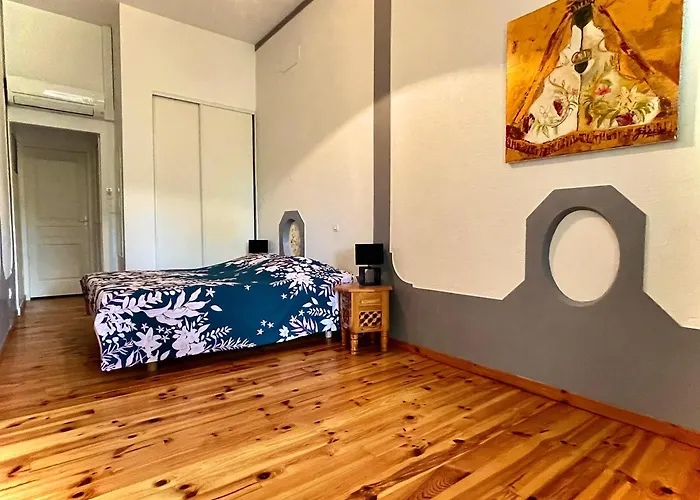 Casa de Férias Domaine Du Mas Fontclaire - 28 Pers Sommières