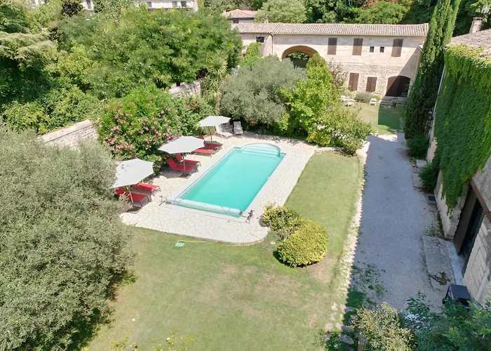 Casa de Férias Domaine Du Mas Fontclaire - 28 Pers Sommières