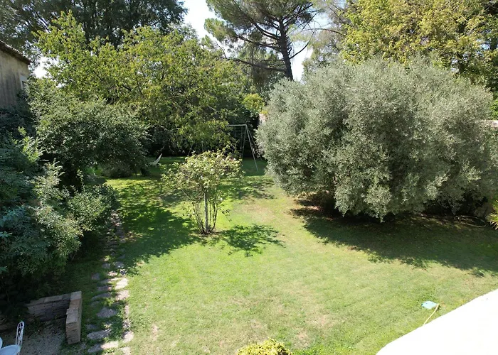 Casa de Férias Domaine Du Mas Fontclaire - 28 Pers Sommières
